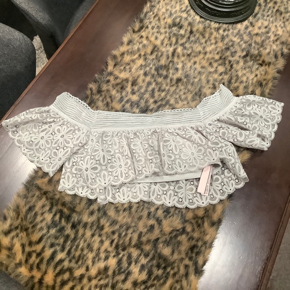 NWOT VICTORIAS SECRET OFF SHOULDERS BANDEAUS - Picture 2 of 8